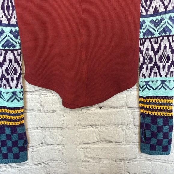 NWT We The Free Gorgeous Cuff Thermal Top - Wild Garnet Combo - Size Small - Picture 12 of 17